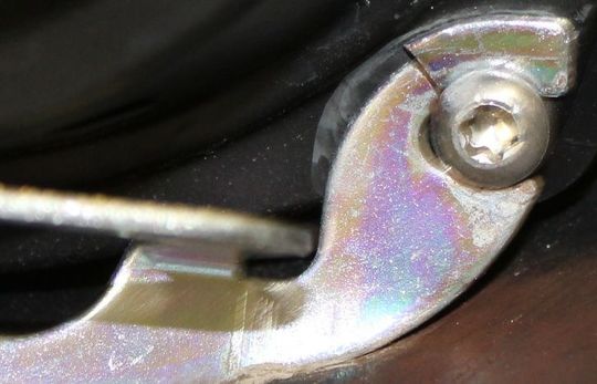 ハ－レ－ ヤッコカウル　ステ－有り ヤッコカウルオーナー必見！振動からの取り付けステー破損